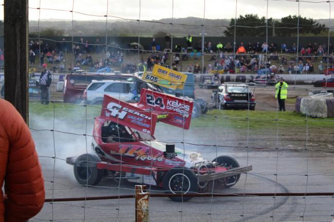 Stock car racing to continue at United Downs in 2022